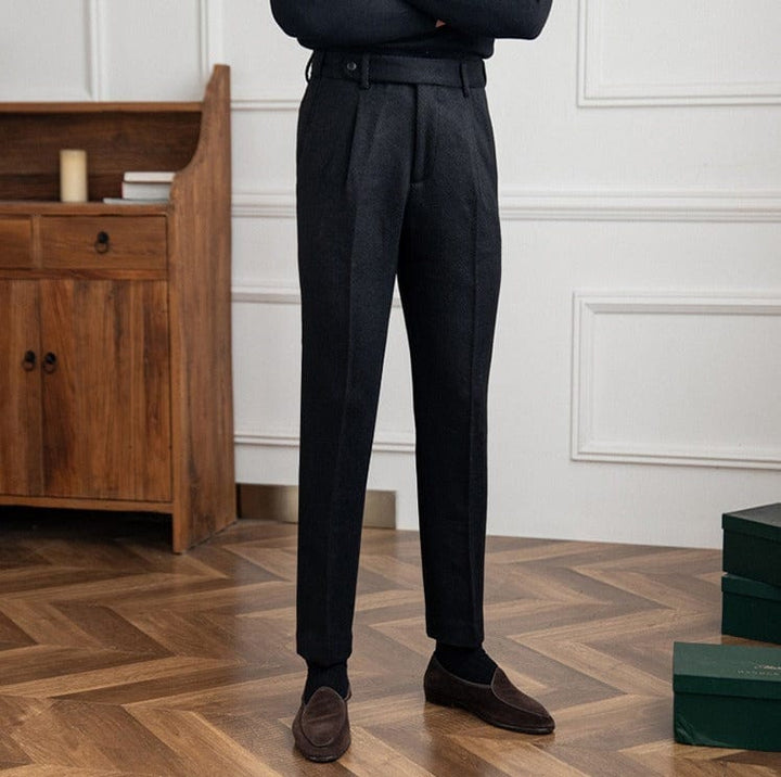 Romio Wool Black