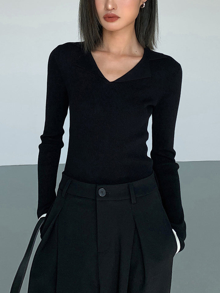 Mya Slinky V-neck Collar Ribbed Knit Top